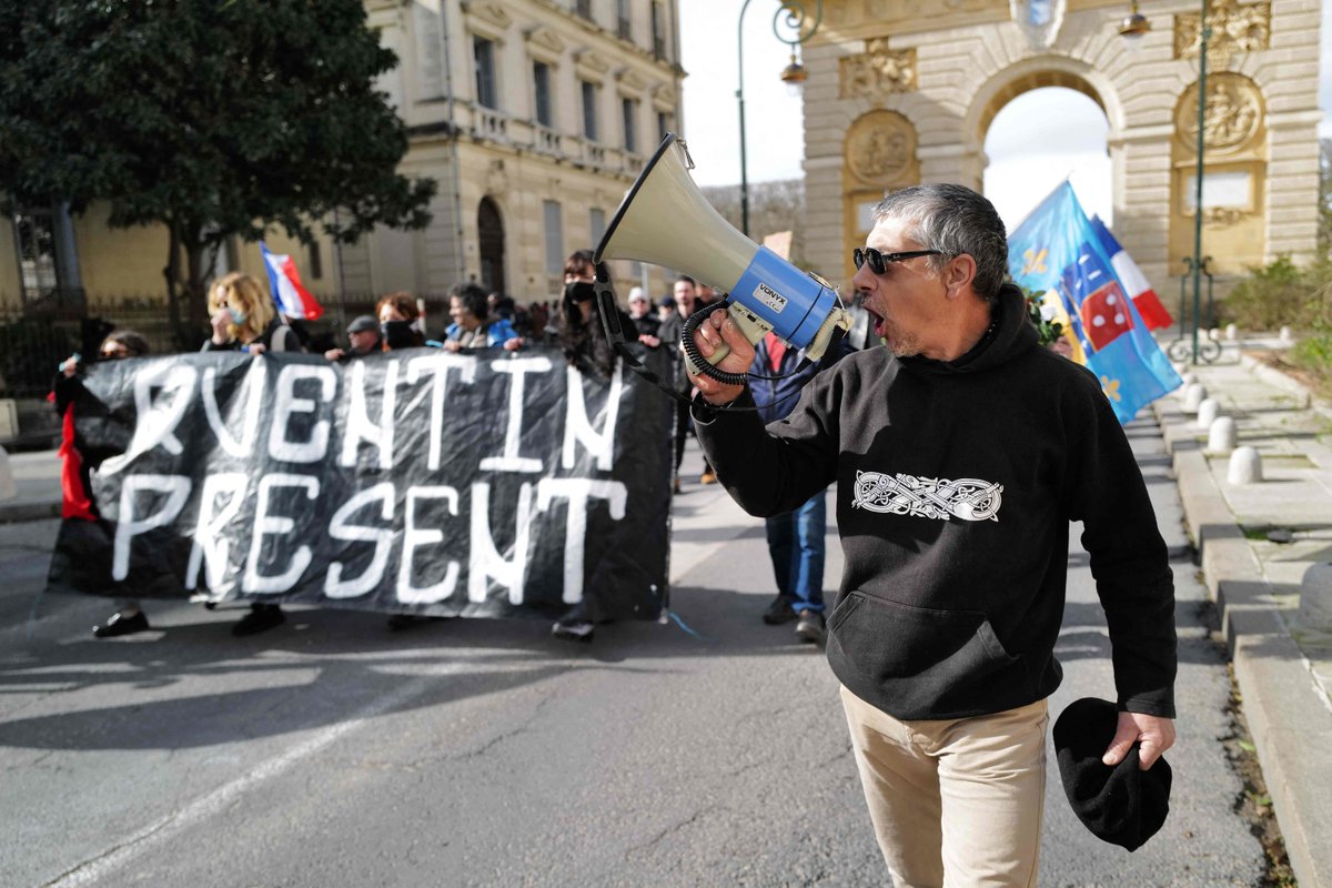 CharlyMiraOK's tweet photo. The Post - Internacionales
Francia: conmoción por la muerte del joven católico Quentin Deranque tras un ataque en un acto de las izquierdas en Lyon https://t.co/i0G8sPr0RB
#francia #izquierdas #palestina #macron @ArielFerrero #fmgnpress #thepostarg #sunnynews https://t.co/8v43GlCfaT