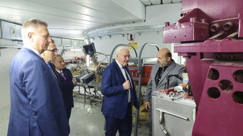 Jordan_JAEC's tweet photo. During a state visit to Jordan today, His Excellency Frank-Walter Steinmeier, President of the Federal Republic of Germany, took time out to visit the SESAME laboratory north-west of the capital Amman. https://t.co/U77zC1d8rw