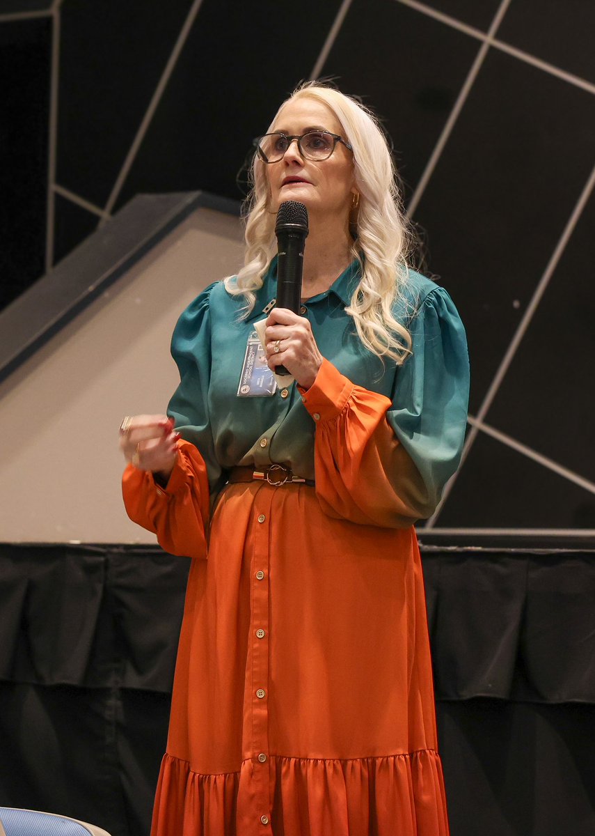 Chrissilva15_PHHS tweet media