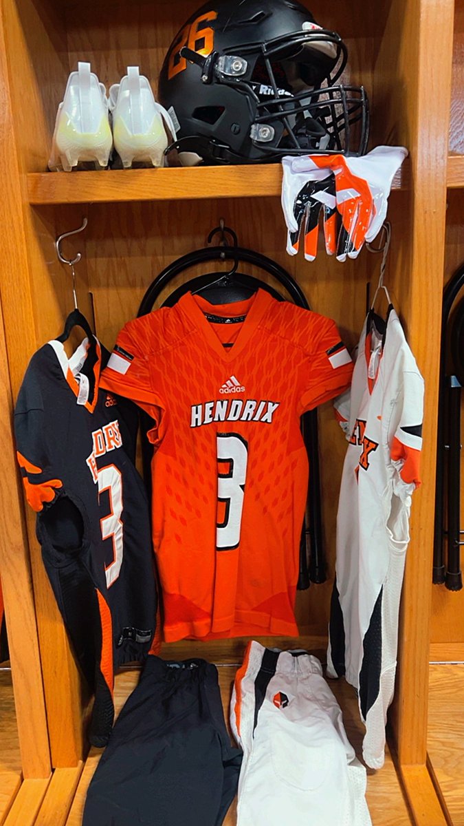 Russ and Heidi Phillips🏈 tweet media