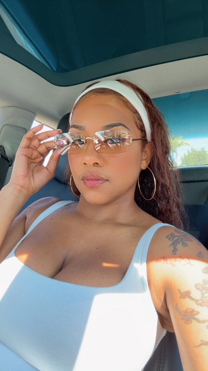 MsWhitneyNoelle's tweet photo. https://t.co/Jiq06zVmhj