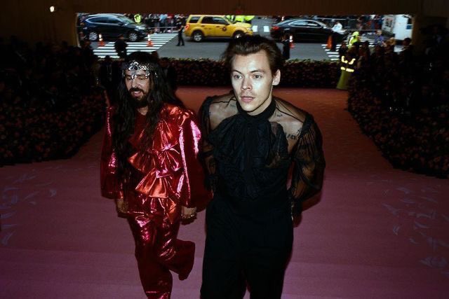 hsloove's tweet photo. harry by disposable camera 📸 https://t.co/Vc30XwZKVM