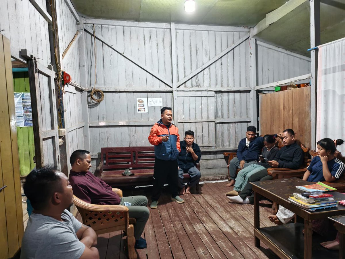 ksomorehblock's tweet photo. 18-02-2026 (Wednesday) | Moreh 

Visiting candidates appearing for the HSLC Examination – 2026 to their respective hostels/ boarding. 
KSO Moreh Block extended moral support and encouragement to all the candidates prior to their forthcoming Exams. https://t.co/2wBY8OjqQZ