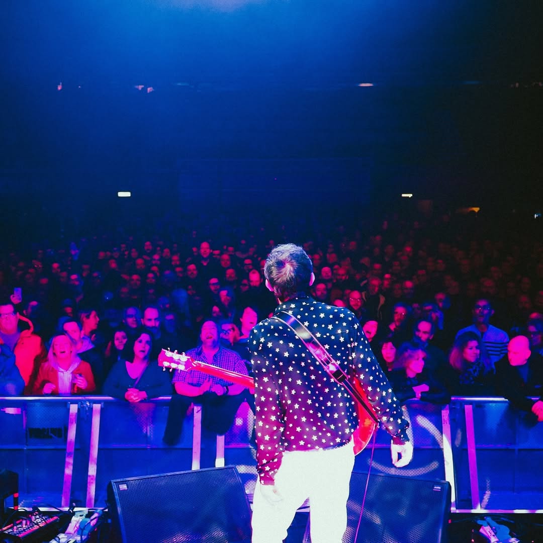 Lightning Seeds tweet media