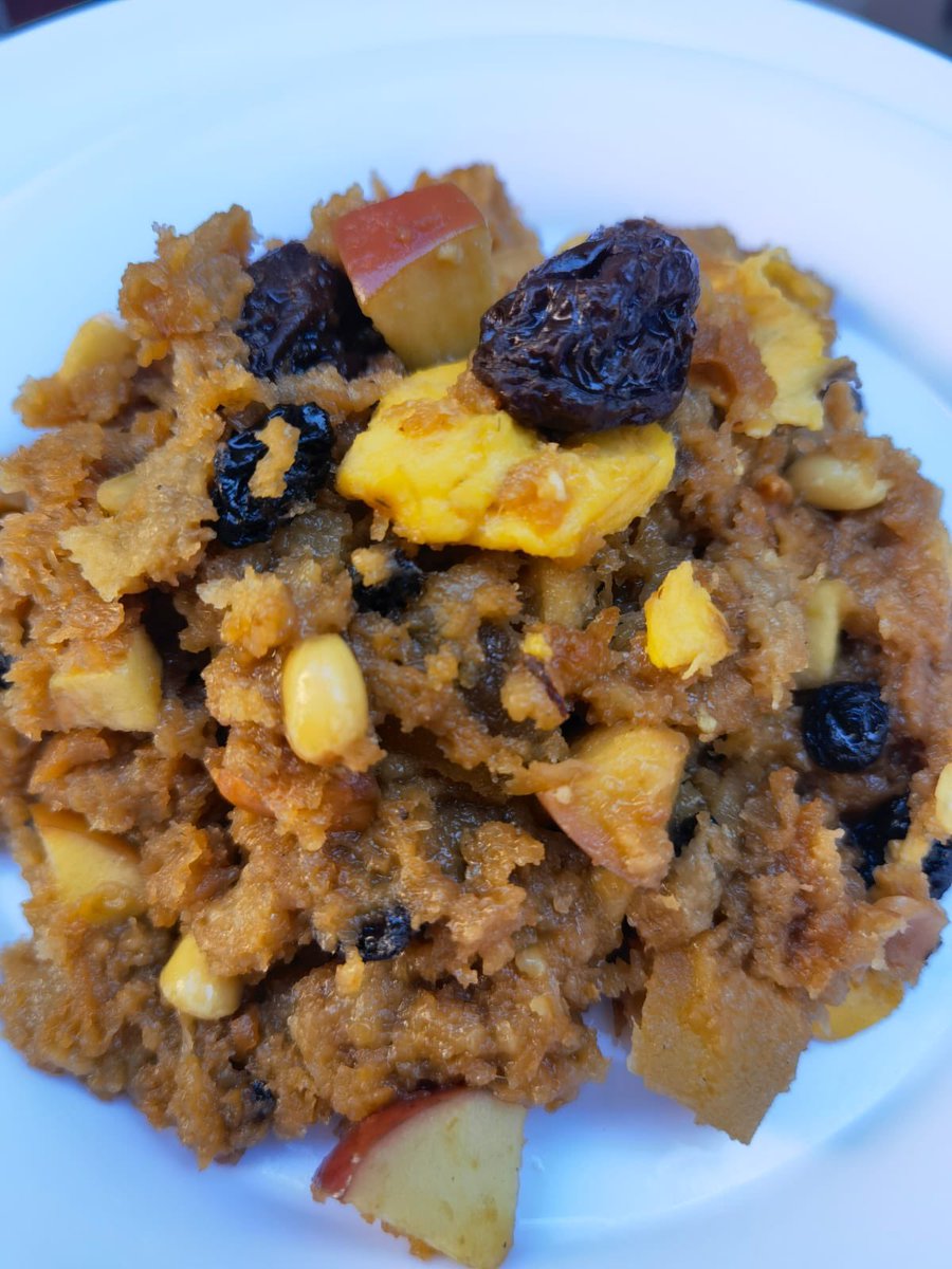 _losgrillos's tweet photo. Hoy miércoles !!! Tendremos capirotada deliciosa y tradicional por Cuaresma. https://t.co/kYOnZgzH4M