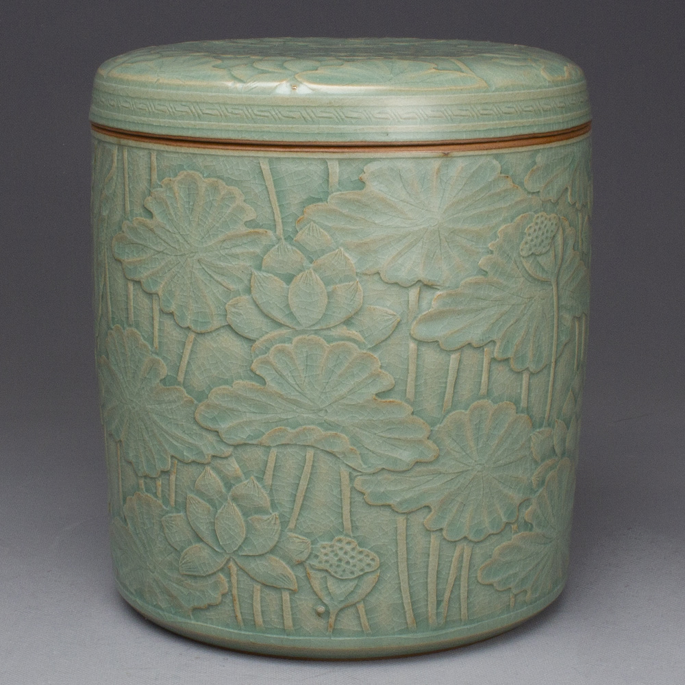 AntiqueAlive's tweet photo. Korean Celadon Ceramic Cremation Urn – Relief Carved Lotus Memorial Porcelain Jar https://t.co/HUQukHMQmN https://t.co/moDwqyavll