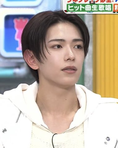이로 tweet media