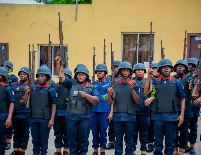 radionigeriahq's tweet image. NSCDC warns contractors against damaging fibre cables nationwide

#NSCDC
#Cable
#contractors
#RadioNIgeria
#Newsupdate

radionigeria.gov.ng/2026/02/18/nsc…