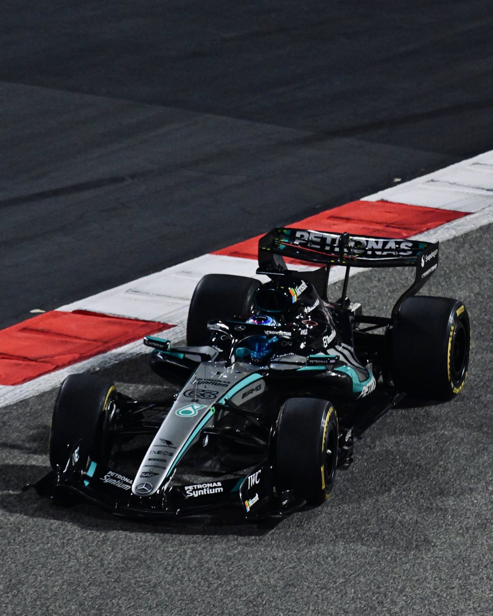 Bahrain Int. Circuit tweet media