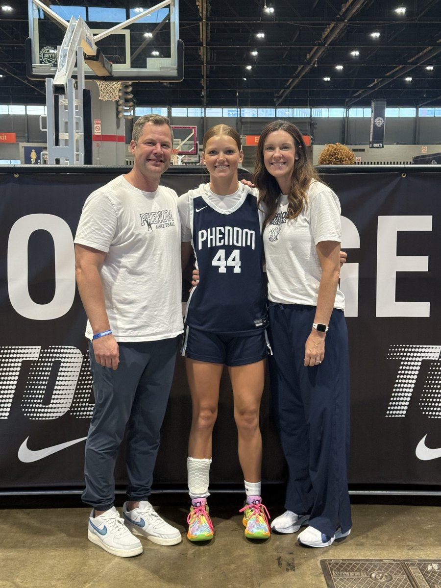 Missouri Phenom - Iowa tweet media