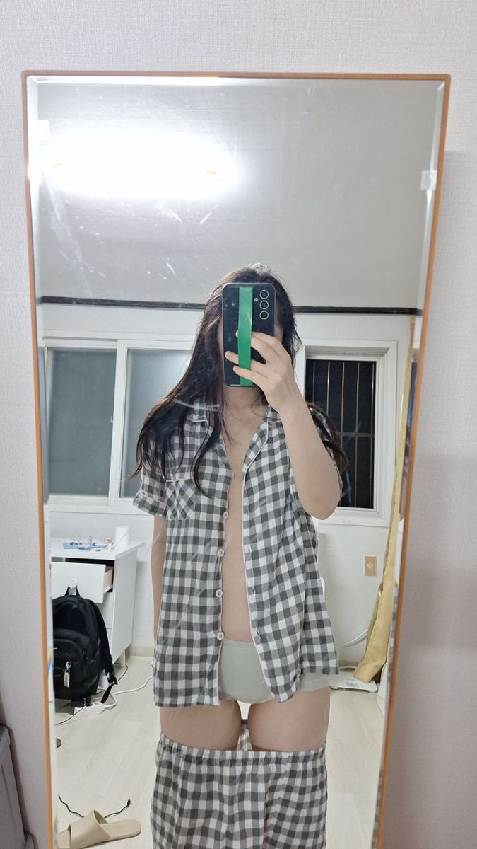 สาวสอง ศรีราชา ชลบุรี tweet media