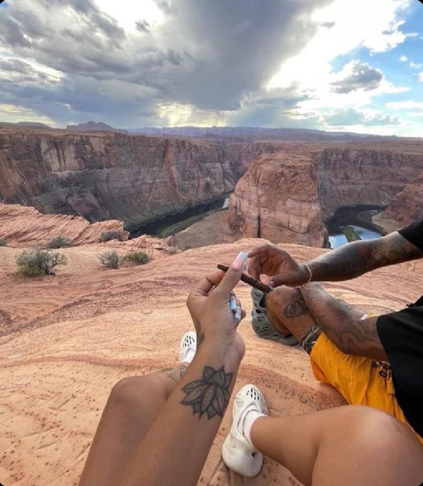 Exactly what I mean when I say "let's disappear together...