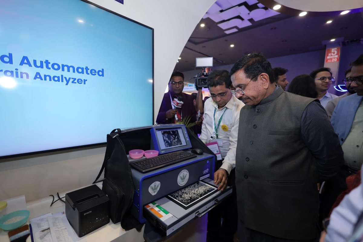 JoshiPralhad's tweet photo. Visited the stall of @fooddeptgoi at AI Impact Summit 2026, Bharat Mandapam, New Delhi and reviewed the initiatives and technological advancements being undertaken. It is encouraging to see how digital transformation and AI-driven solutions are enhancing efficiency, transparency and public service delivery. #AIImpactSummit