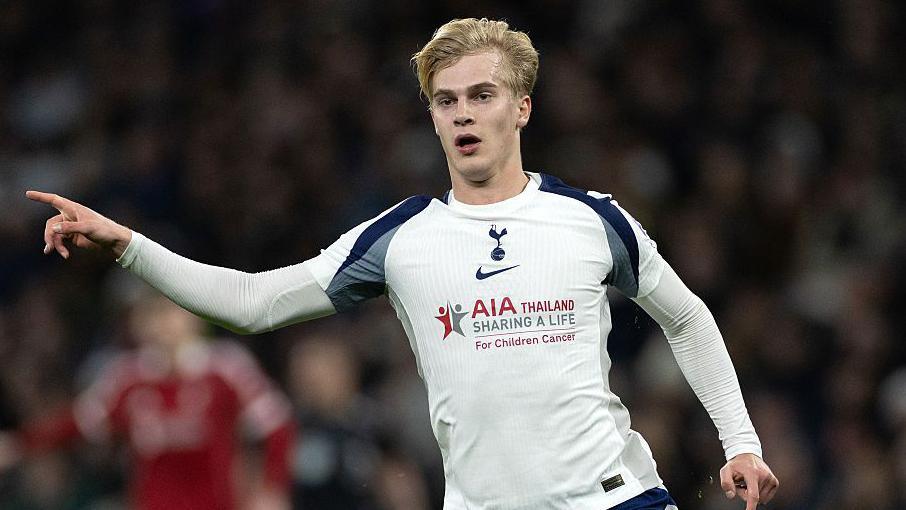 🥈| <a href="/DeanJonesSoccer/">Dean Jones</a>: Liverpool have registered an interest in the situation of Spurs midfielder Lucas Bergvall.