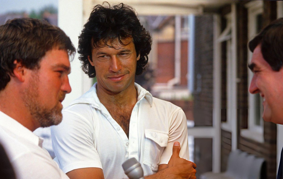 TsMeSalman1_'s tweet photo. Imran Khan’s glorious moments that made him the jewel in the crown of Pakistan cricket

Thread 🧵 https://t.co/LLePg9TrE2