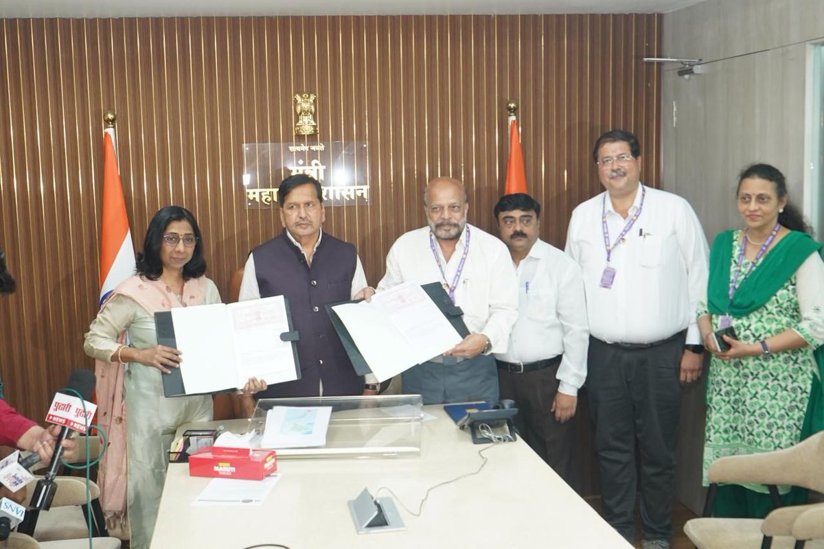 Today, A Memorandum of Understanding (MoU) was signed between 'Aniruddha’s Academy of Disaster Management' and the Government of #Maharashtra. Based on a concept by the Maharashtra state Minister of Skill, Employment, Entrepreneurship, and Innovation Shri Mangal Prabhat Lodha
