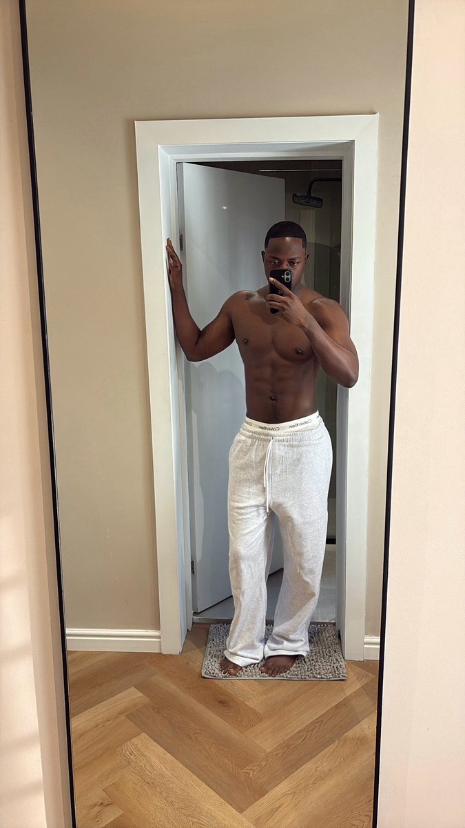 Sokeyrionz tweet media