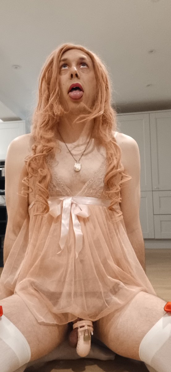F1n4lF's tweet photo. That feeling when you need cock #sissy #sissythoughts #slut #exposed https://t.co/Q4AmSIz3ND