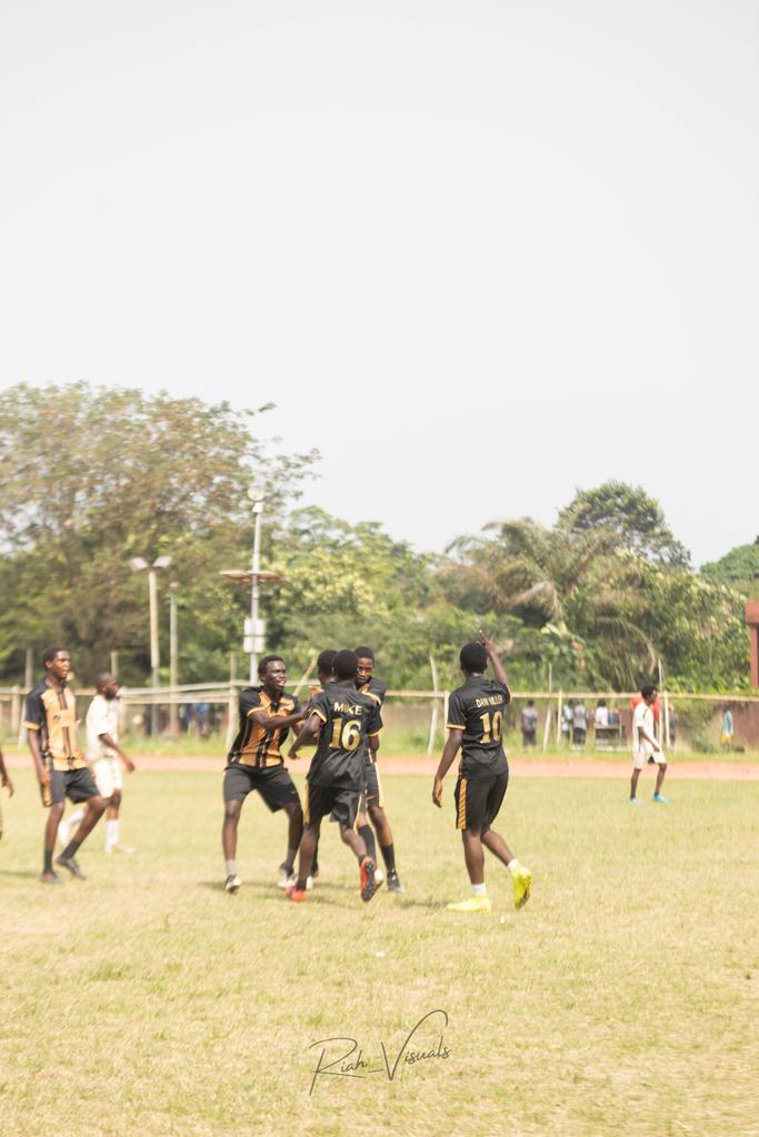 About Yesterday 🫣

Different Colours. One ASES.

Proudly sponsored by <a href="/Monicanigeria/">Monica.cash | Bitcoin to Naira 🇳🇬</a> 💙