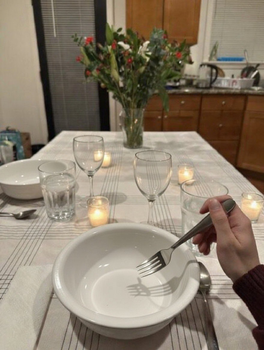 erenfromtargets's tweet image. first ramadan together