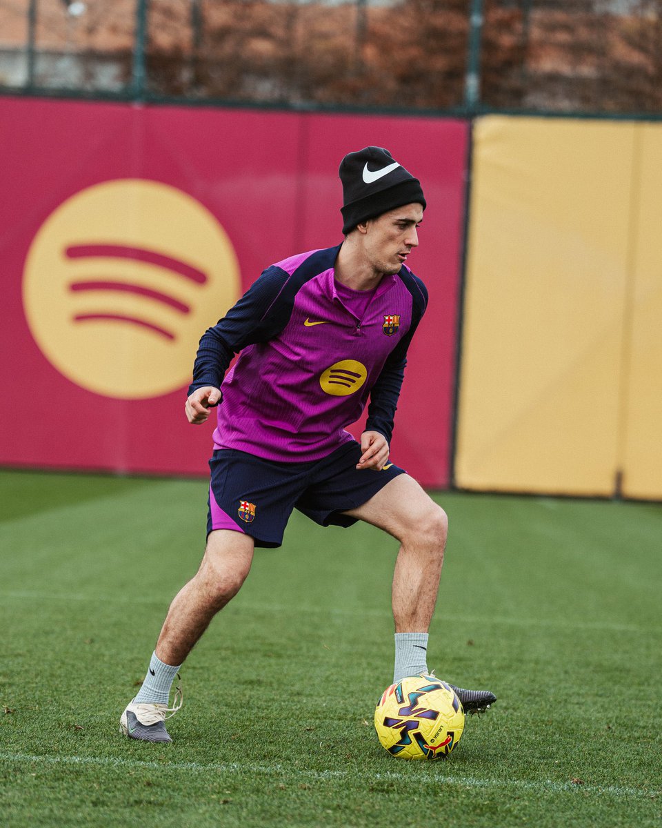 FCB World tweet media