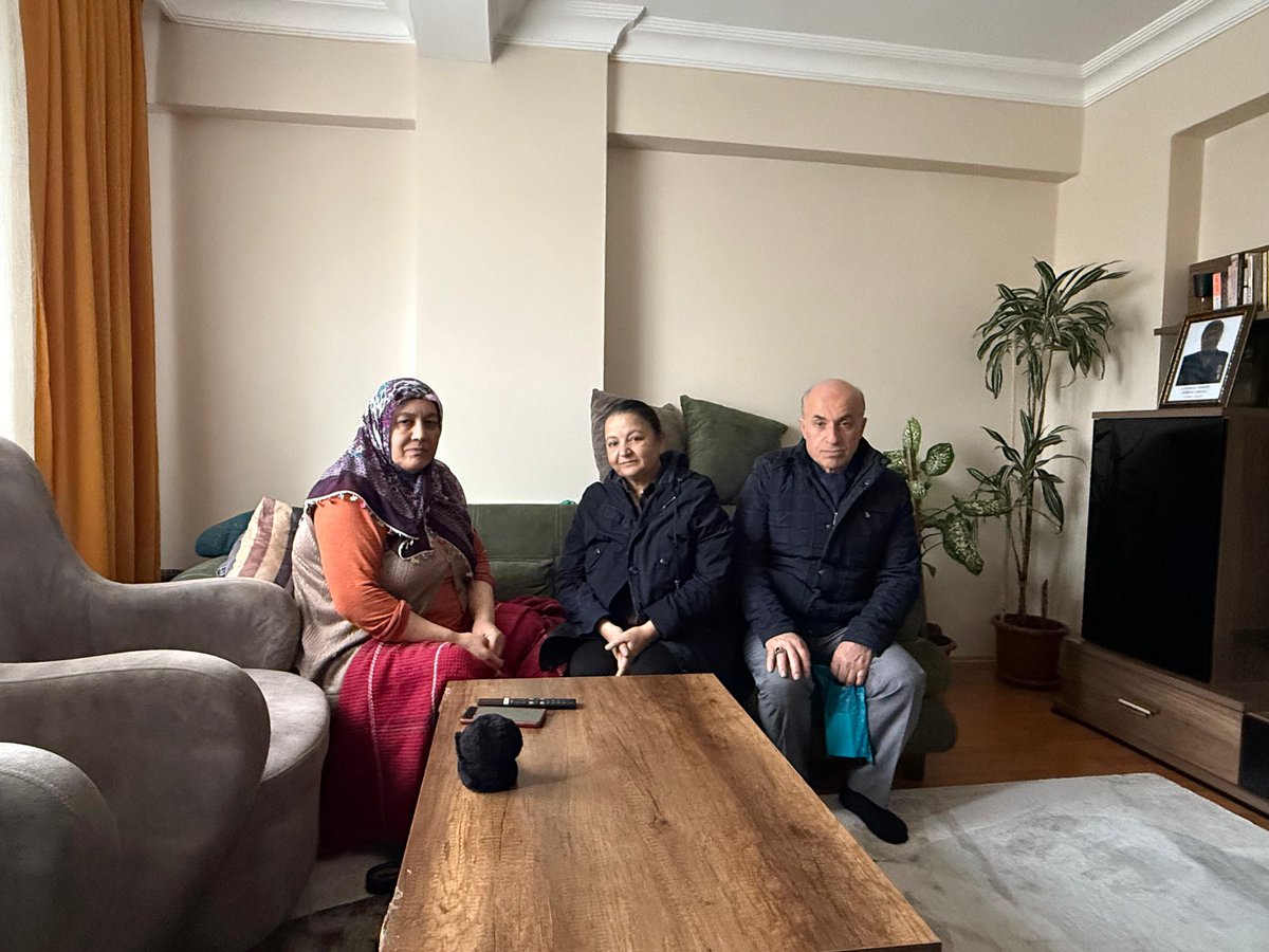 Sosyal Politikalar Başkanlığımızın çalışmaları kapsamında;

​📌 Şehidimiz Cengiz Sarıbaş’ın kıymetli babasını, 

​📌 Kıbrıs Gazimiz İbrahim Gündüz’ün kıymetli eşini ziyaret ettik.

Vatanımız için canını feda eden kahramanlarımızın emanetleri başımızın tacıdır. Her zaman