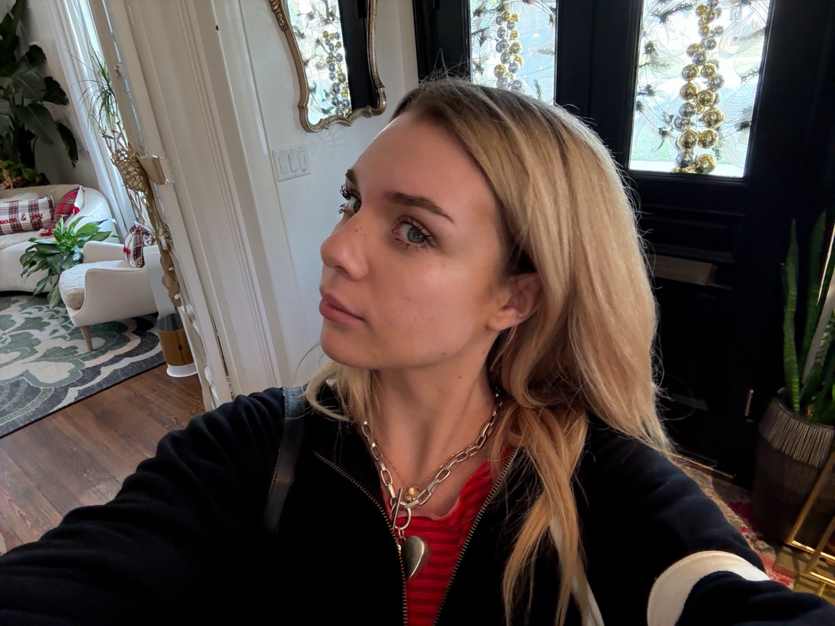 Gabbie Carter ଘ(੭ˊ꒳​ˋ)੭✧ tweet media