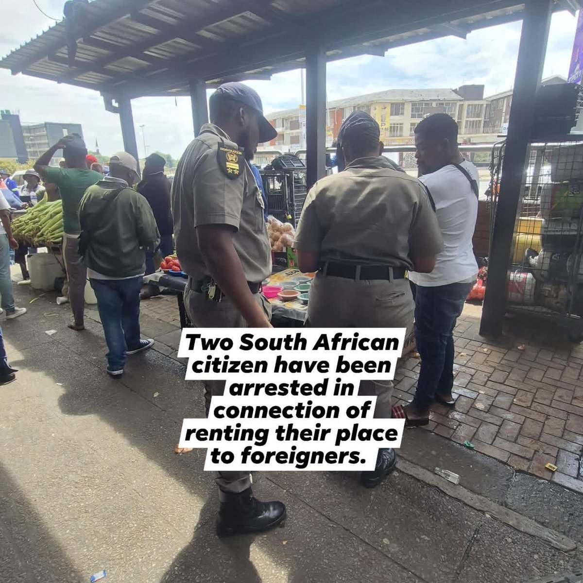 Immigration officers are busy in Randburg checking places run by undocumented foreign nationals.

Two South African citizens have been arrested in connection with renting their place to foreigners. 

South African citizens are warned not to rent their stalls to undocumented