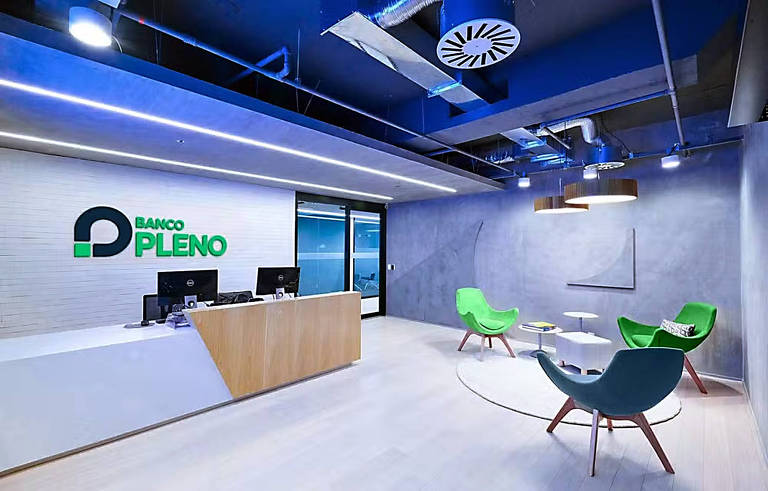 vorm2016's tweet photo. Mais um banco é liquidado pelo Banco Central. Agora foi o Banco Pleno. O que está acontecendo com o sistema financeiro do Brasil? Falta de gestão, fiscalização ineficiente ou crise estrutural? Precisamos de transparência e responsabilidade para garantir segurança aos correntistas https://t.co/DtHdjXo1jB