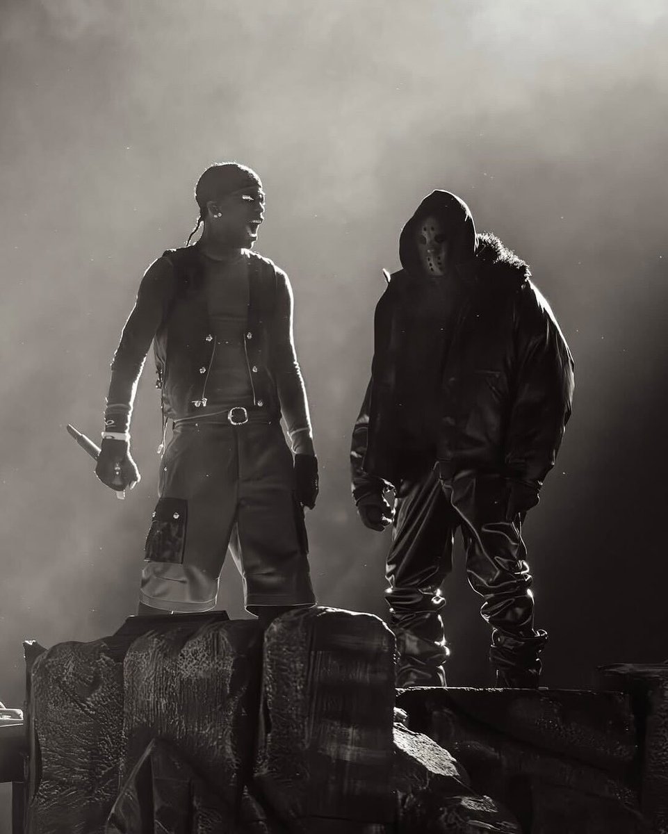 YE &amp; TRAVIS SCOTT
HELLWATT FESTIVAL

LIVE IN ITALY 🇮🇹

▫️ JUL 17: TRAVIS SCOTT
▫️ JUL 18: YE