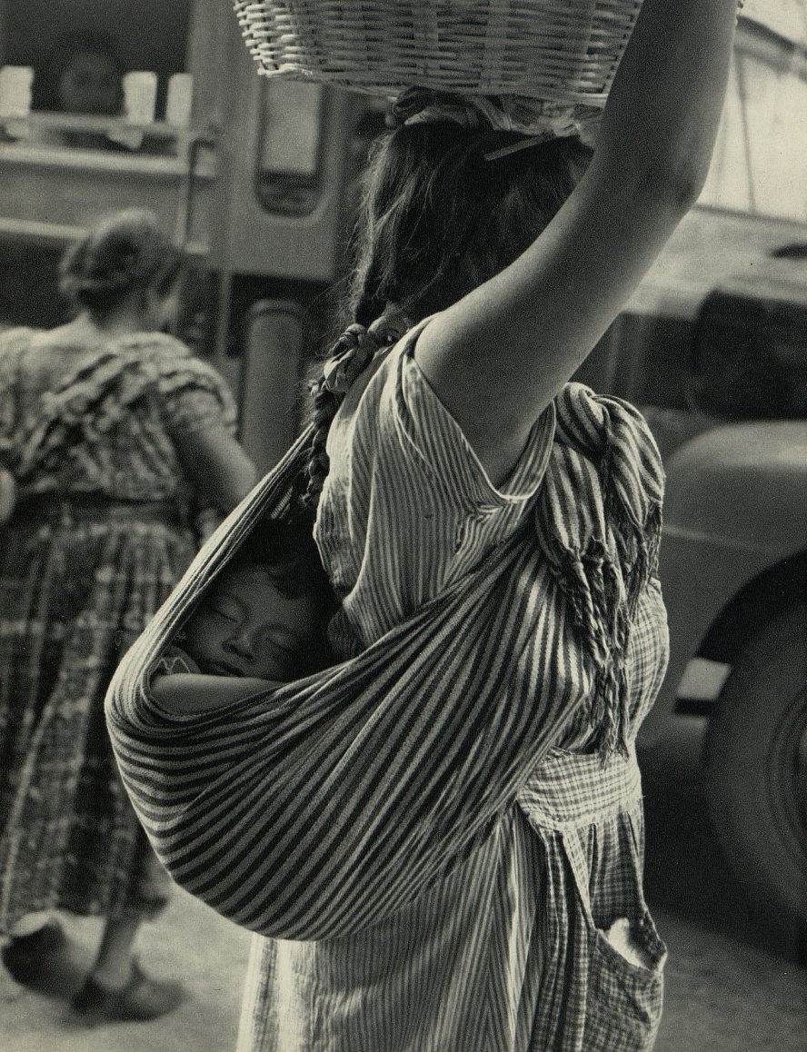 Lycaones's tweet photo. Guatemala, 1935-1956. Ernest Rathenau https://t.co/xs3HwJlgKV