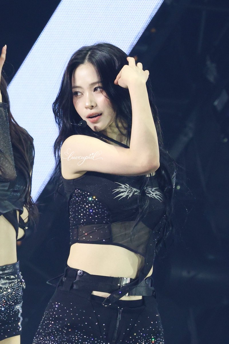 사랑할수밖에
#ITZY #있지 #RYUJIN #류진