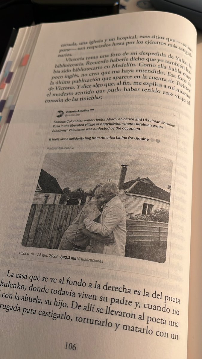 FelipeMorales19's tweet photo. @vamelina Ahora y en la hora. Llegó aquí gracias al libro. Grande Victoria ❤️ https://t.co/31ah6eGUoc