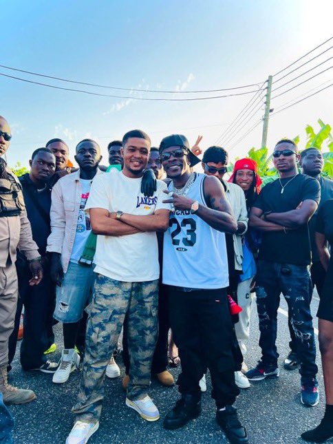 1Big_Shiru's tweet photo. Yall should help me thank @1harrismadeit 🤝❤️ He spoil there for me waa God Bless you guy🫂🤝 #ForLyf❤️ https://t.co/ONB1qwSiku