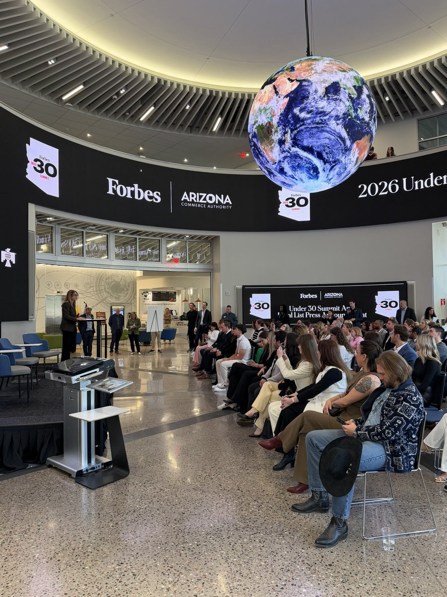 PatPtak's tweet photo. @Thunderbird @Forbes “Arizona is building an ecosystem that meets founders where they are and helps them grow at every stage - And it's only getting better.” @SandraWatsonAZ @azcommerce https://t.co/ycd1OAZWyd
