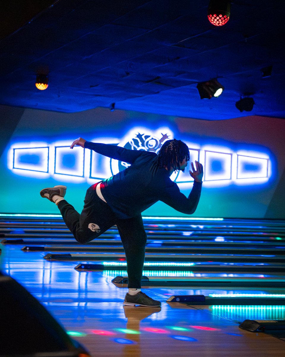 UConn Football tweet media