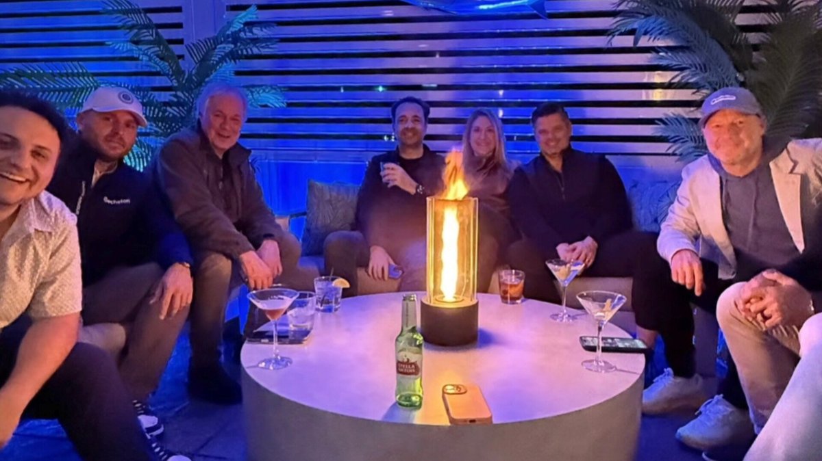 LAUREN FOUNDOS tweet media