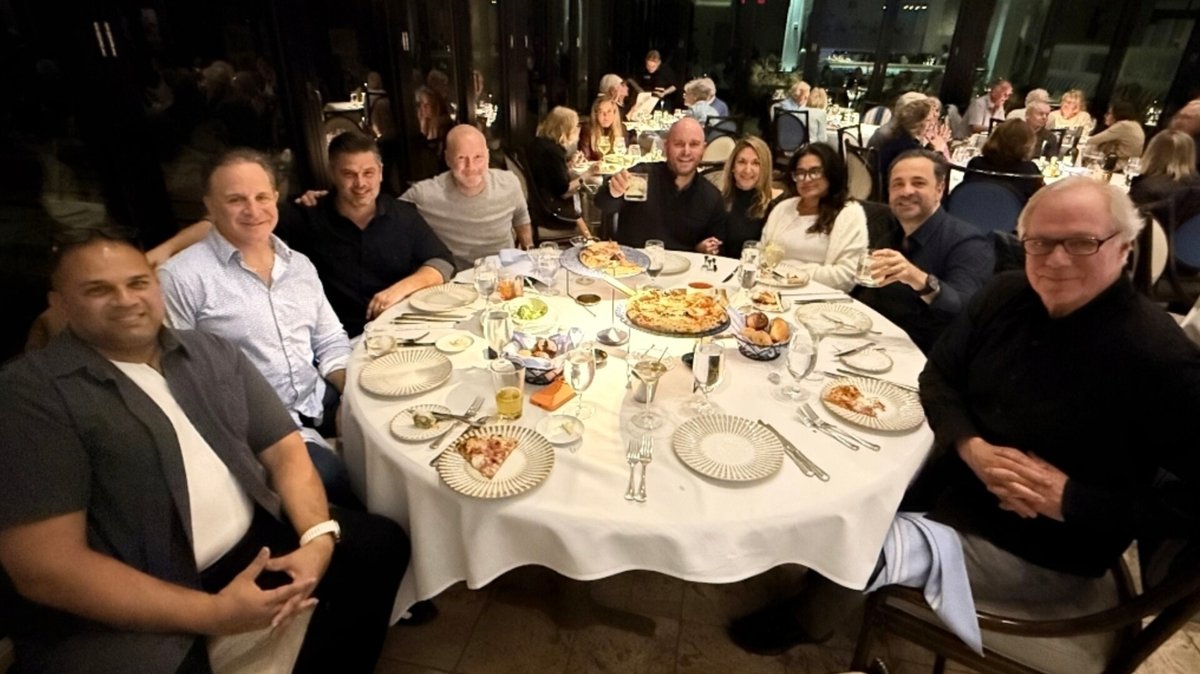 LAUREN FOUNDOS tweet media