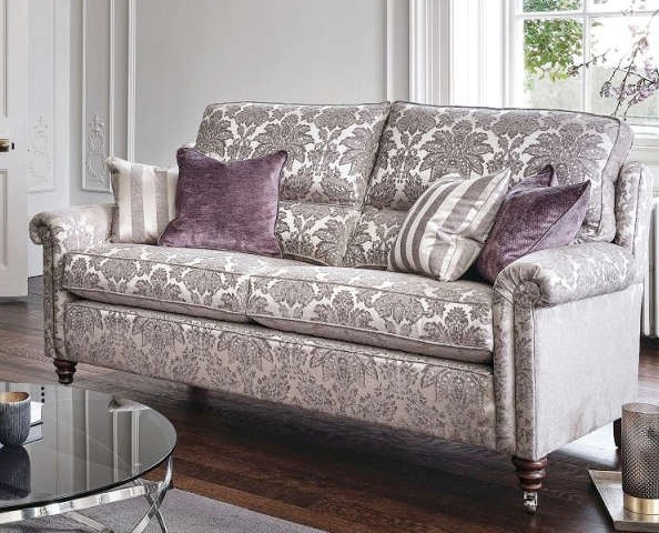 haynesfurnisher's tweet image. If you want a sofa that feels properly luxurious, take a look at the Duresta Southsea.

Winter Sale upgrade promo: larger size for the same price as smaller. Lots of fabrics, wood shades + caster colours.

 furniturebrands4u.co.uk/duresta/durest…

#Duresta #HomeDecor #Sofa #Furniture