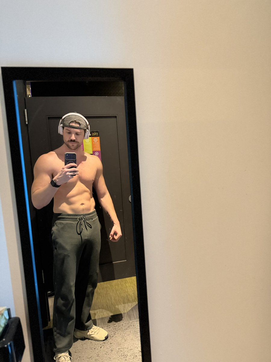 Drewbyiv tweet media