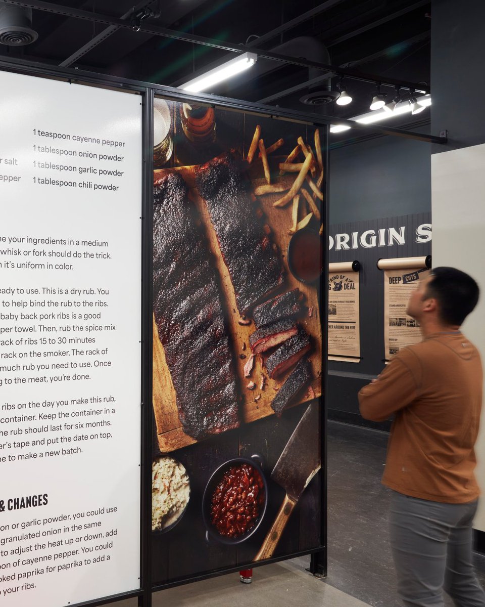 Crown Center tweet media