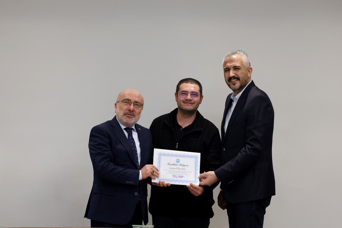 Üniversitemiz 15 Temmuz Merkez Kampüsü‘nde Uygulamalı Bilimler Fakültemizin 2025-2026 Bahar Yarıyılı Akademik Kurul toplantısına katıldık.

Akademik teşvikte ilk üçe giren öğretim üyelerimizin belgelerini takdim ettik.

[<a href="/YuksekogretimK/">Yükseköğretim Kurulu (YÖK)</a>]
[<a href="/erolozvar/">Erol Özvar</a>]