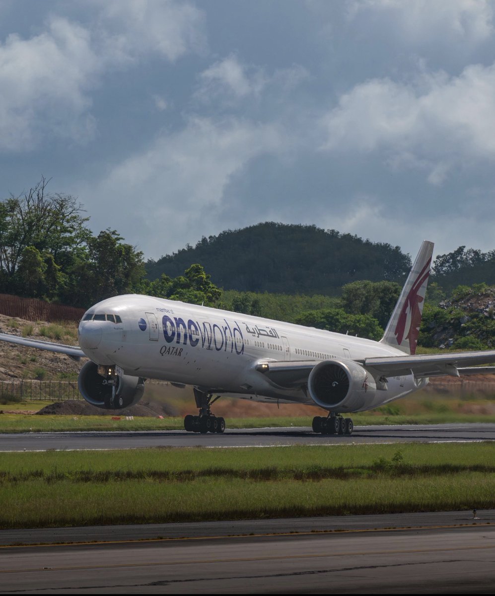 عشاق عالم الطيران tweet media