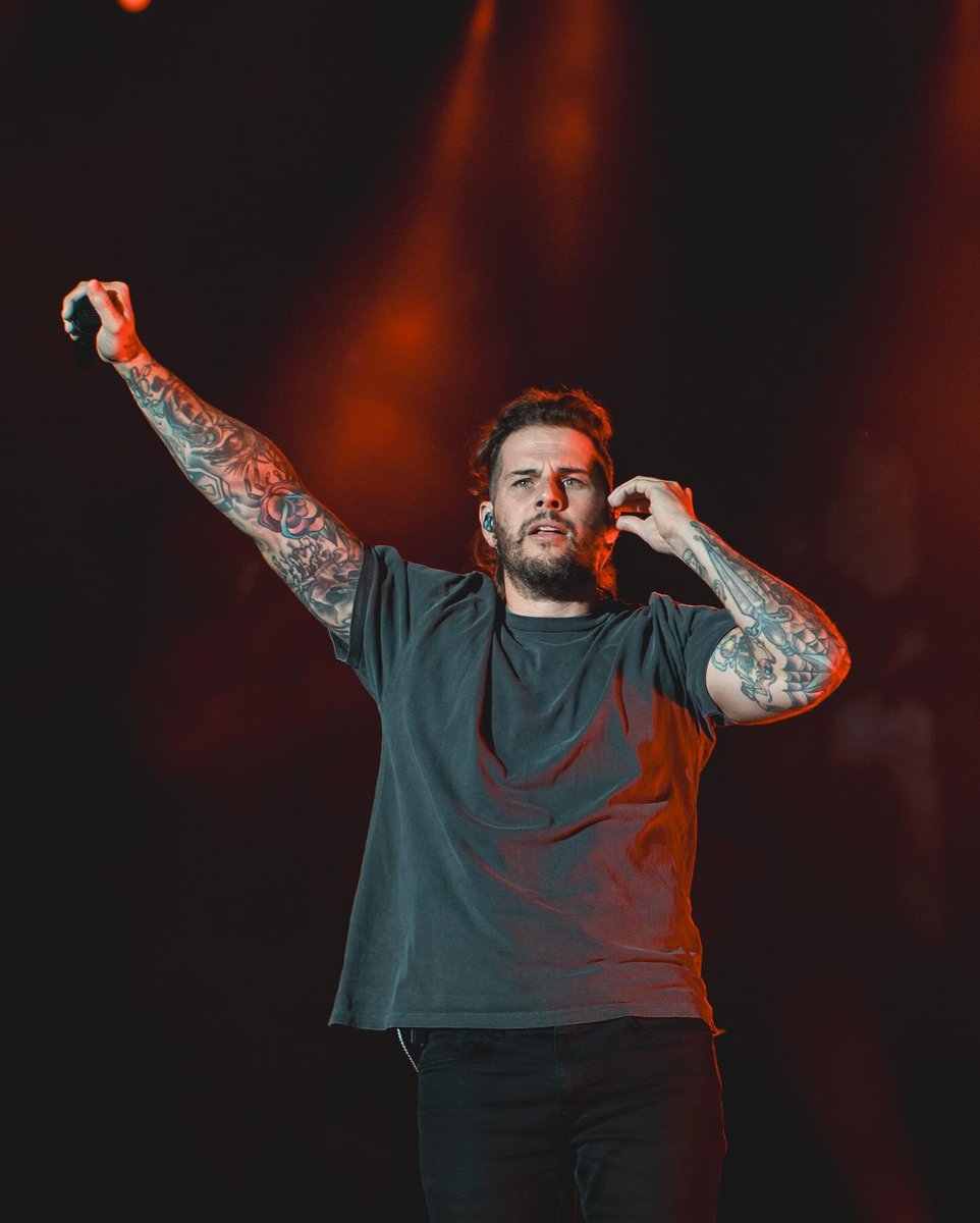 Daily M. Shadows (@mshadzinaction) on Twitter photo 