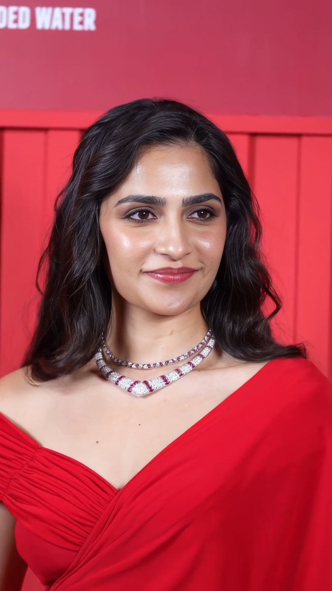 Red never looked this dangerous