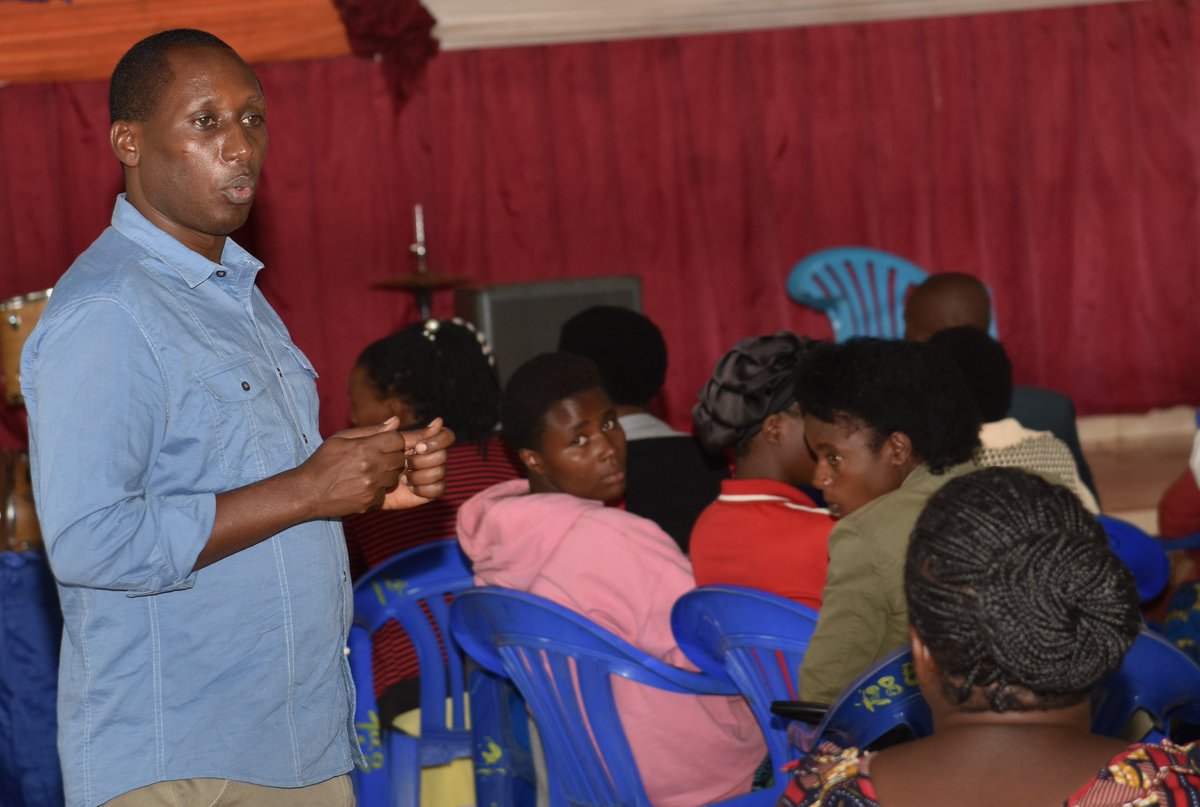Uyu munsi hasojwe umunsi wa gatatu w’amahugurwa yagenewe abarezi bo mu ...