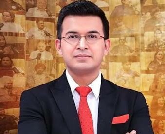 सोशल मीडिया पर वायरल न्यूज़ है Shubhankar Mishra लंगोटिया यानी गलगोटिया यूनिवर्सिटी का प्रोडक्ट हैं.

S M के पांच पाप.

> वीरांगना फूलन देवी जी के बारे में कहना "ठोक क्यों दिया"
> यूजीसी के खिलाफ रिपोर्टिंग करना
> बहुजन समाज को अपमानित करने वाली रुचि शर्मा के पक्ष में माहौल बनाया
