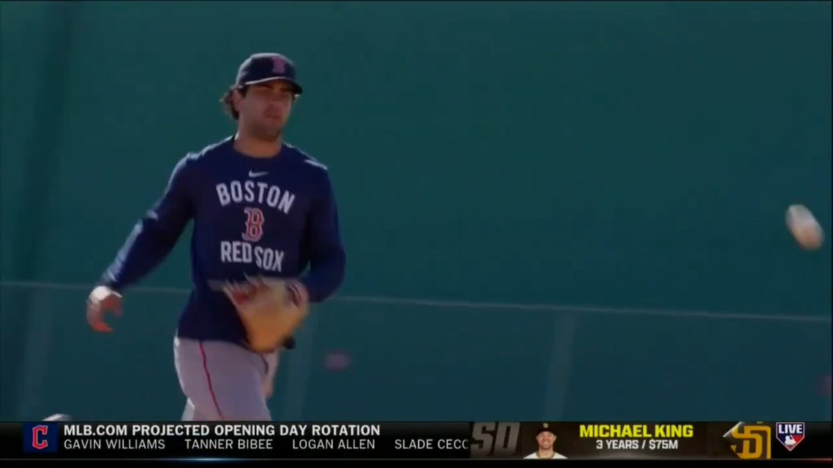 "The Red Sox are a sneaky favorite..."
#MLBNHotStove discusses Boston's outlook in the AL East and their marquee additions from the offseason.