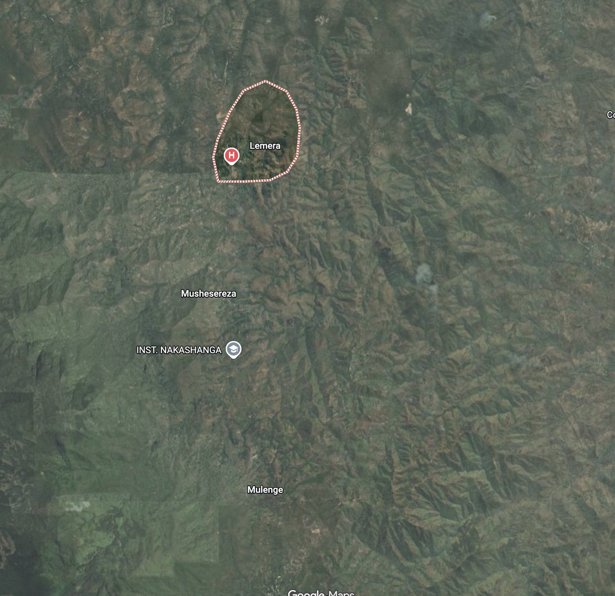 🚨🚨🚨 BONNE NOUVELLE – LES FARDC VIENNENT DE DÉLOGER LES M23/RDF DE LEMERA : SUD-KIVU

📍 Bwegera – Rubanga (environ 1 heure en moto)

En tentant de prendre Mulenge, verrou stratégique menant vers Point Zéro, les M23/RDF ont été violemment repoussés par les FARDC appuyés par les