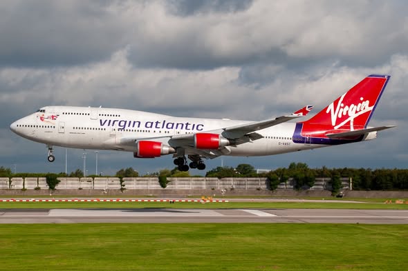 747 G-VROS ✈️ tweet media